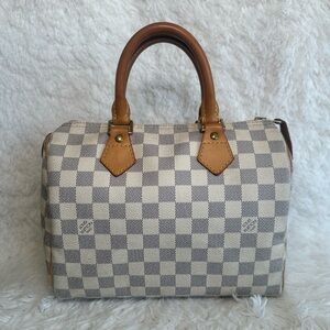 Louis Vuitton Speedy 25